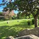 Le Clos Reaud Bed & Breakfast 4*