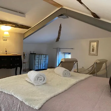Le Clos Reaud Bed & Breakfast Blaye