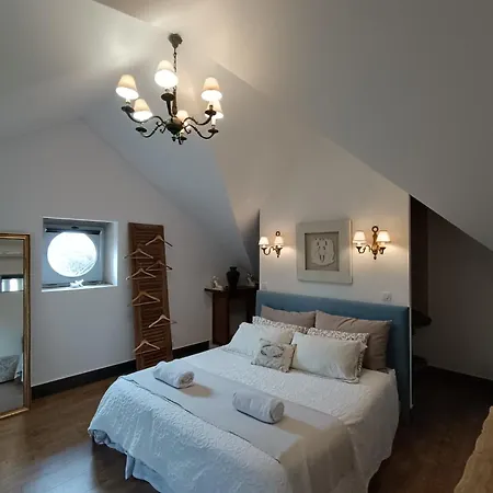 Le Clos Reaud فندق مبيت وإفطار