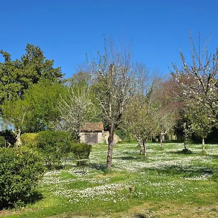 Le Clos Reaud Bed & Breakfast *
