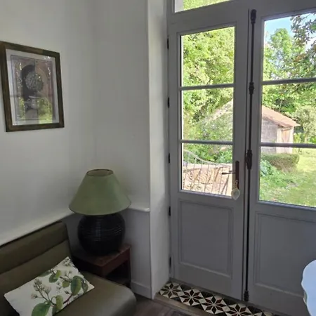 Le Clos Reaud 4* ブライ・エ・サン・リュス