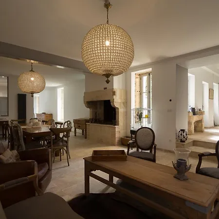 Le Clos Reaud 住宿加早餐酒店 4*