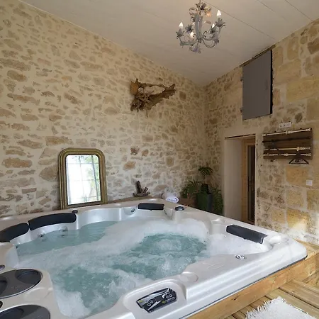 Le Clos Reaud 4*