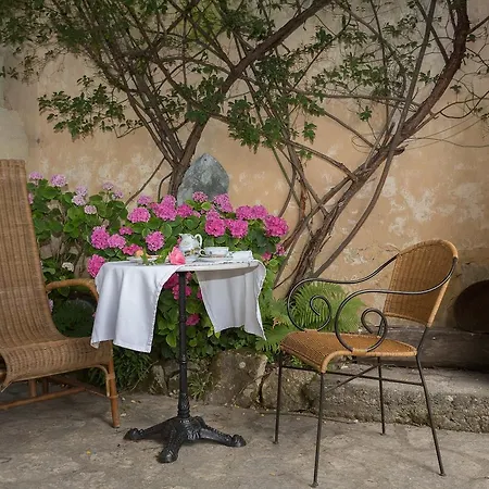 Clos Réaud De La Citadelle Couette-café *