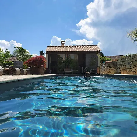 Le Clos Reaud 4* ブライ・エ・サン・リュス