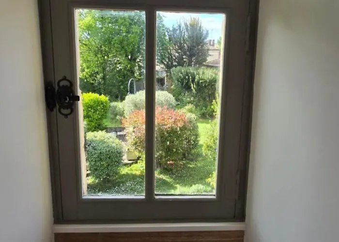 Nocleg ze śniadaniem Le Clos Reaud 4*