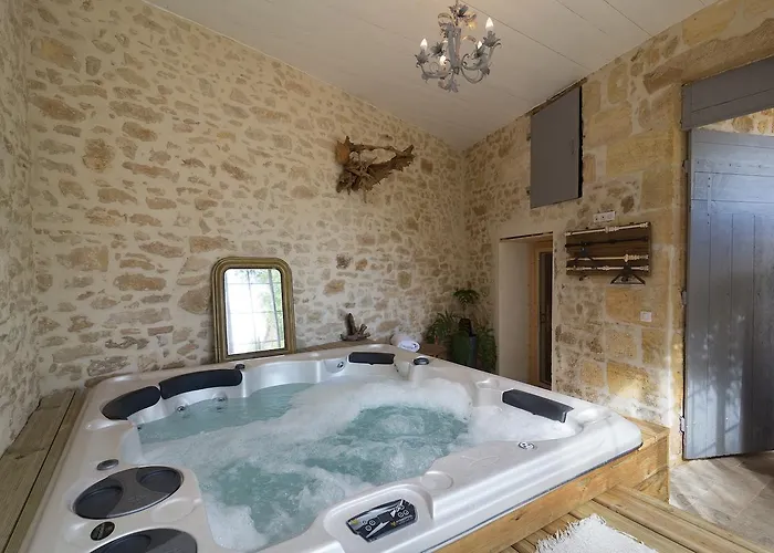 Le Clos Reaud 4*