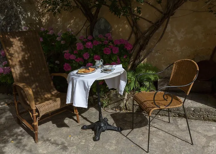 Le Clos Réaud Bed and breakfast 4*
